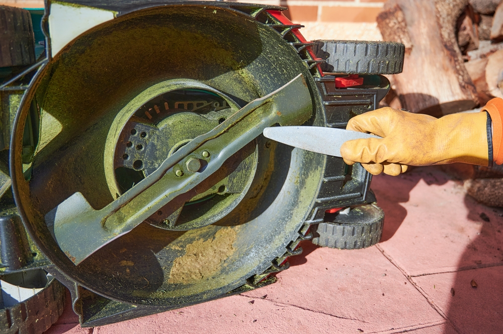 Grasmaaier slijpen: Haal het beste uit je maaimachine met deze praktische tips